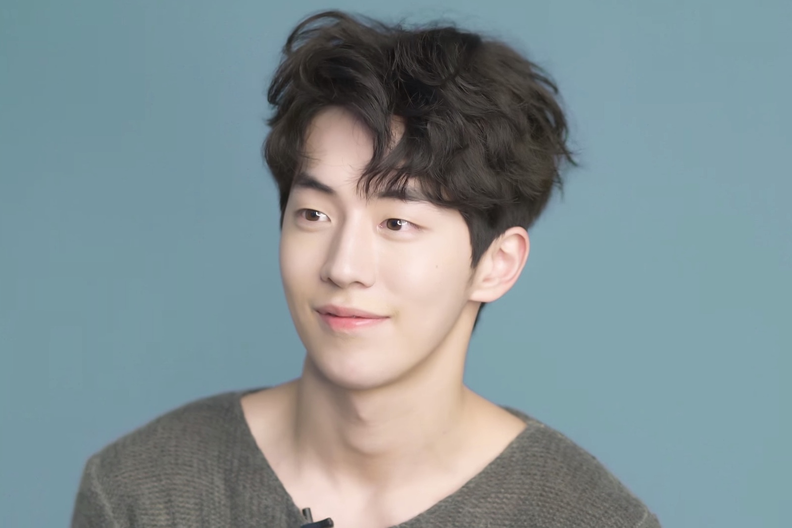 Nam Joo-hyuk at a public appearance in 2017.
