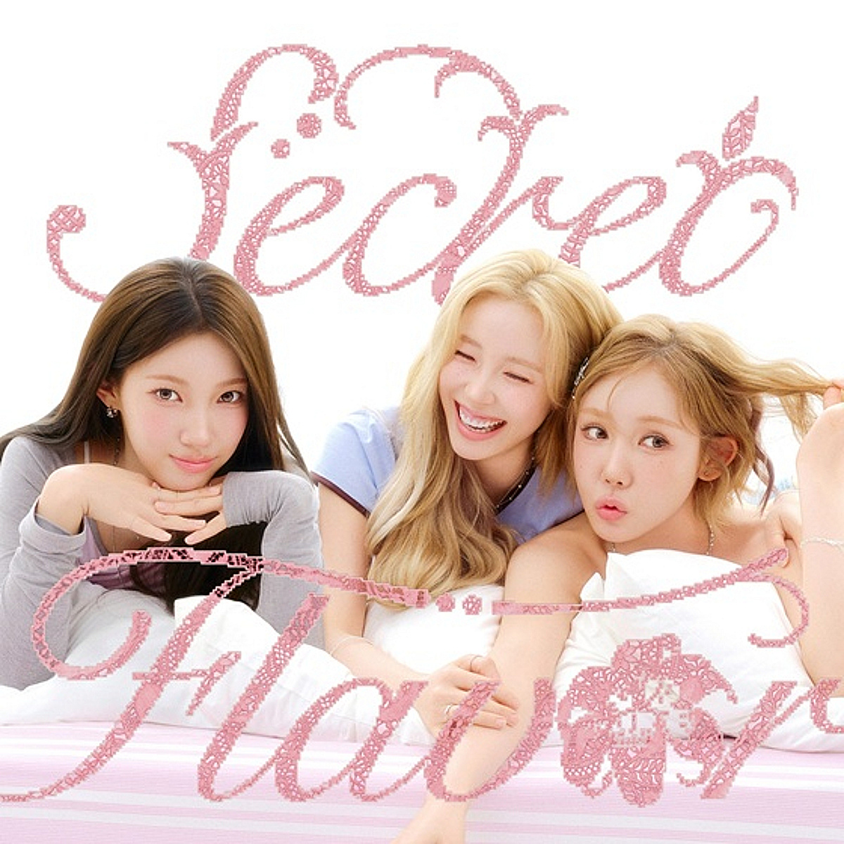 Secret members Jeon Hyosung, Jung Hana, and Yebin for Secret Flavor.