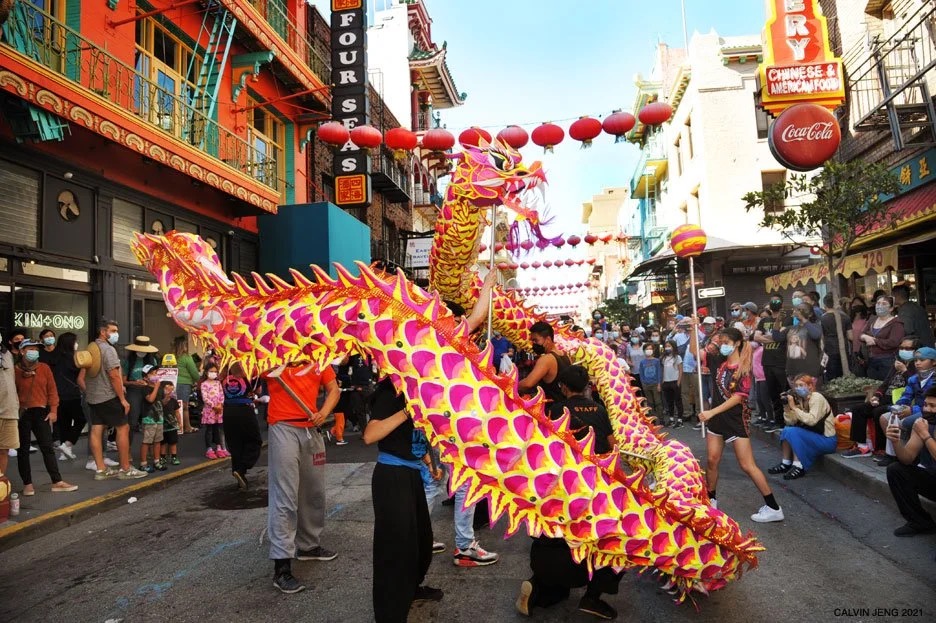 Dragon dance at San Francisco Chinatown Autumn Moon Festival.